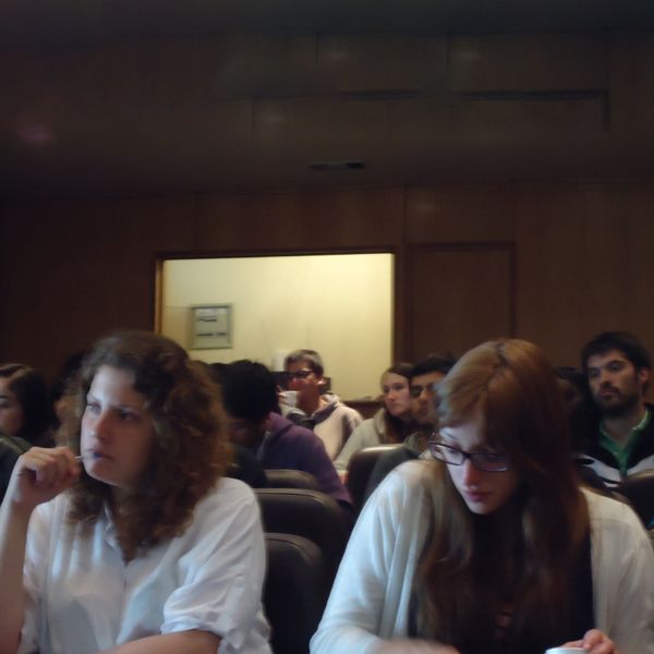 Lee más sobre el artículo Ciclo de Conversaciones: las Ciencias Sociales en la Empresa Chilena