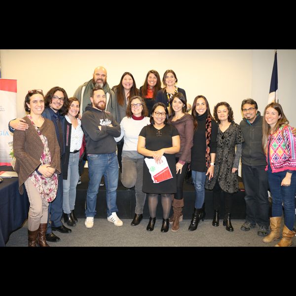 Lee más sobre el artículo Estudiante del programa de Doctorado aprueba defensa de tesis sobre precariedad laboral con nota máxima