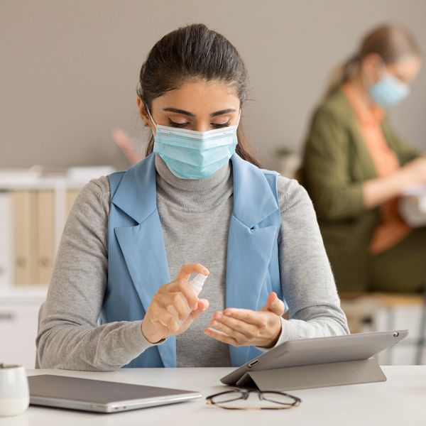 Lee más sobre el artículo Expertos dan algunas claves para enfrentar sanitaria y psicológicamente el confinamiento