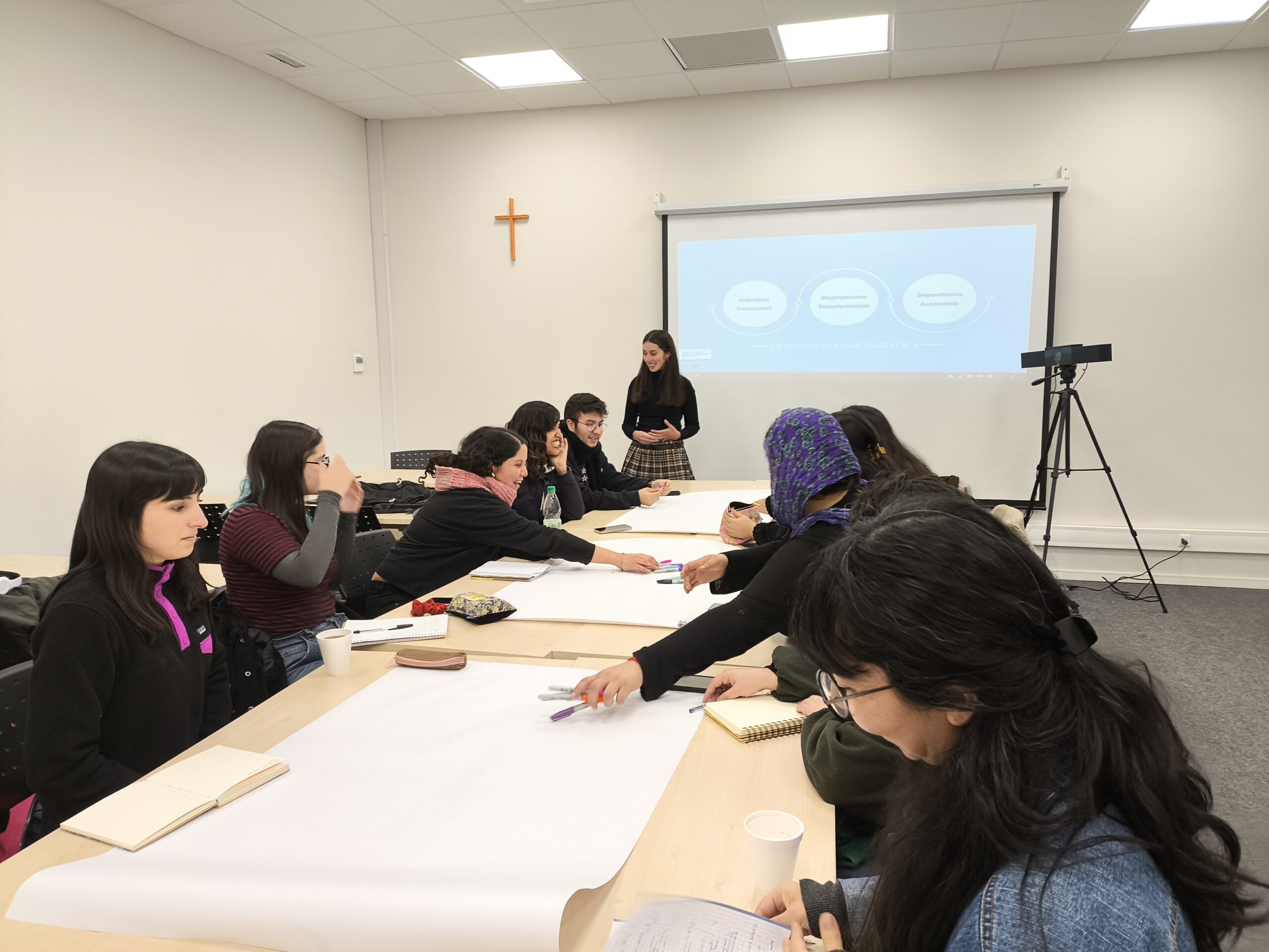 Lee más sobre el artículo Comenzó la cuarta versión del Diplomado en Metodologías de Intervención Socio-Comunitarias